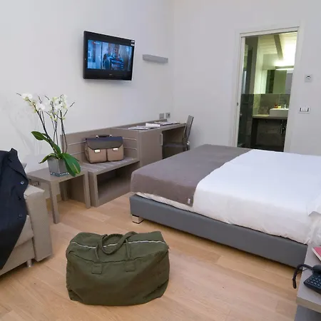 Hotel Di Varese Esterno foto