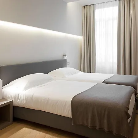 Hotel Di Varese Esterno foto