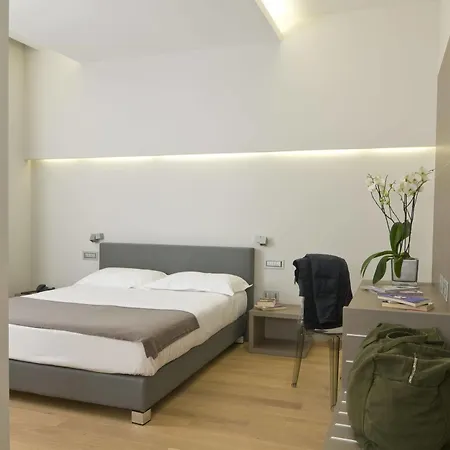 Hotel Di Varese Esterno foto