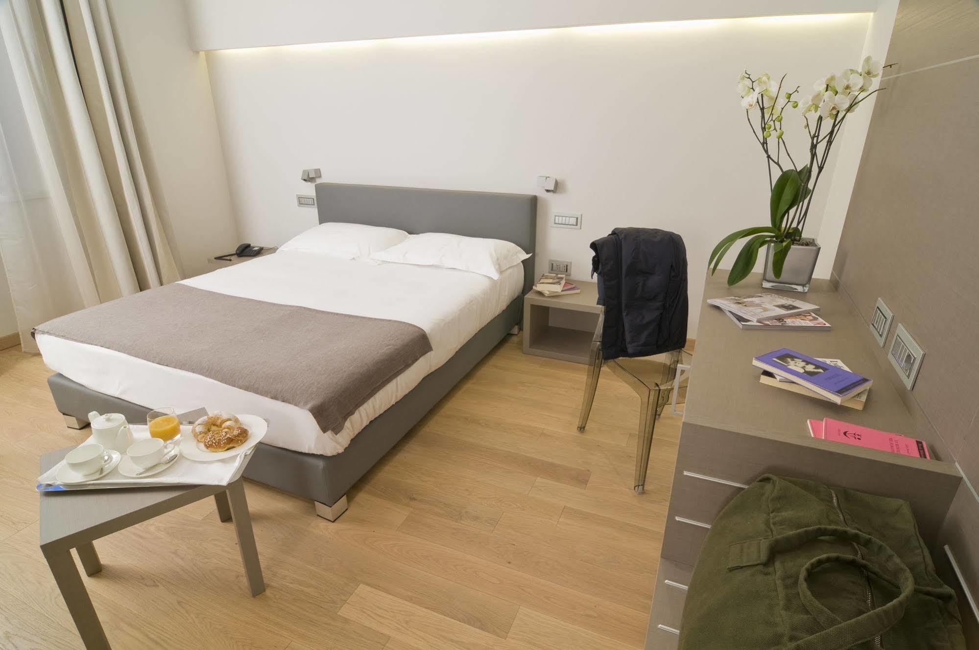 Hotel Di