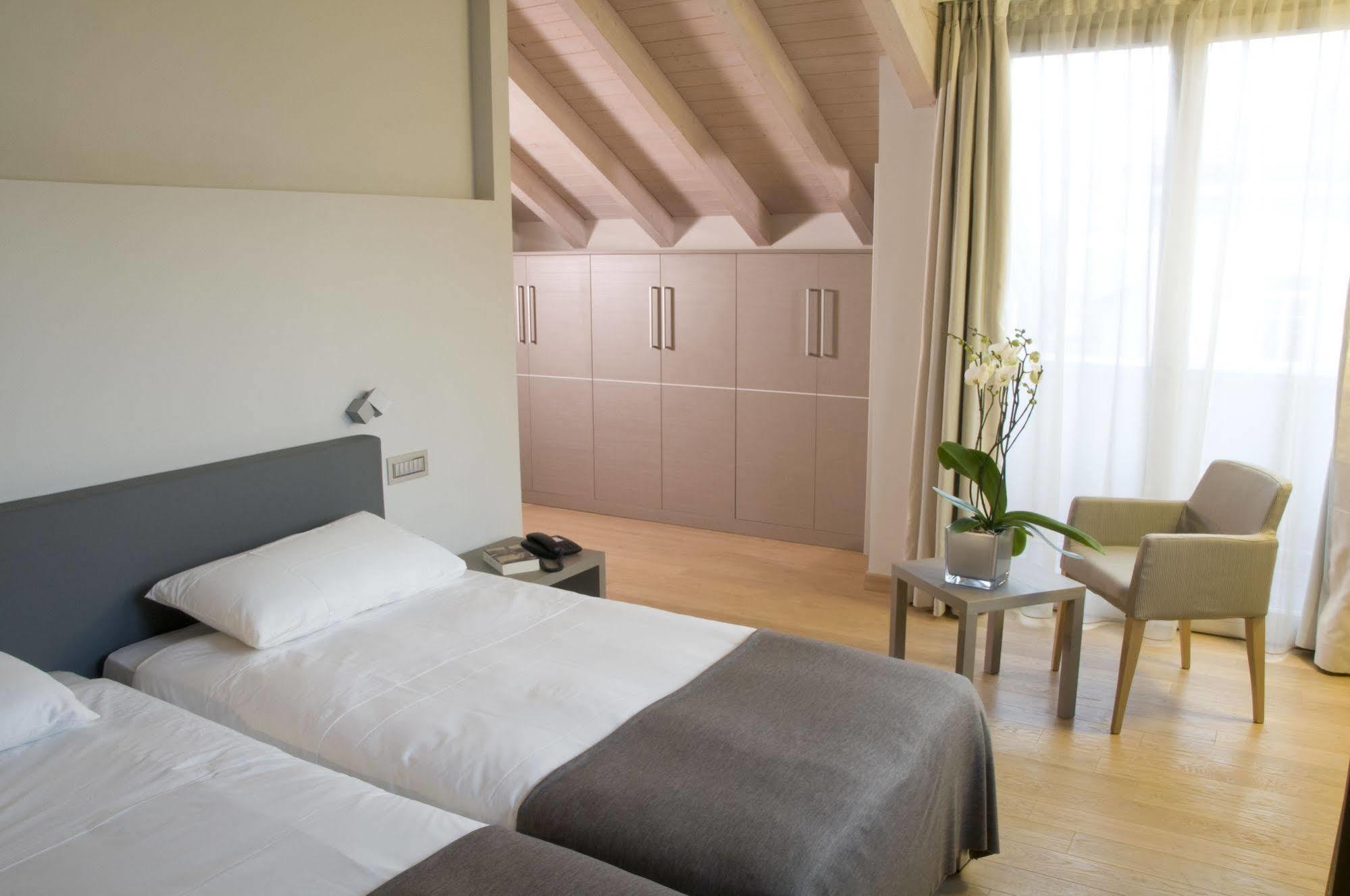 Hotel Di