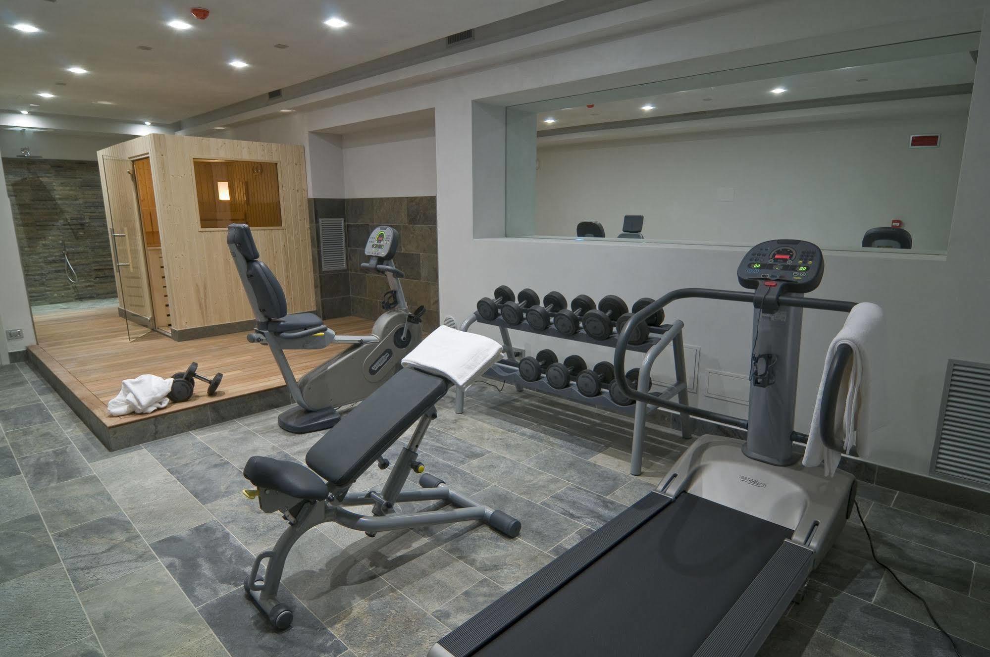Di Hotel 4*
